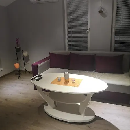 Complex Karia קברנה