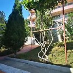 Complex Karia *
