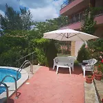 Complex Karia דירה