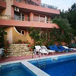 Complex Karia *