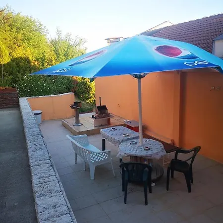 شقة Complex Karia كافارنا