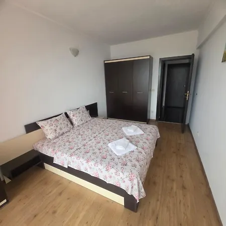 Complex Karia 아파트