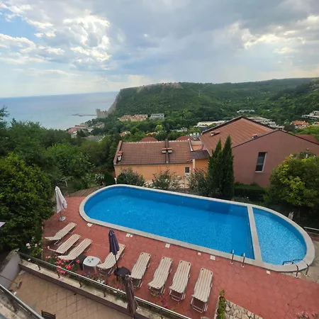 Complex Karia Apartamento Kavarna