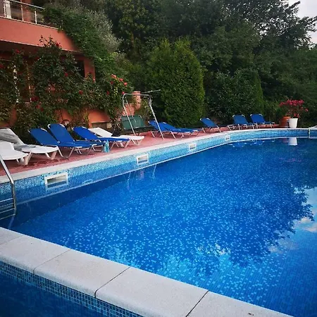 Apartament Complex Karia Kawarna