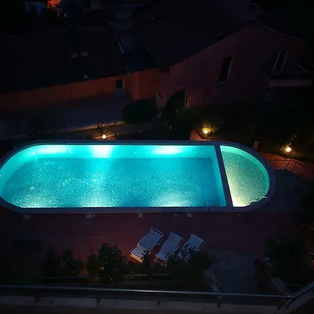 Complex Karia Kawarna