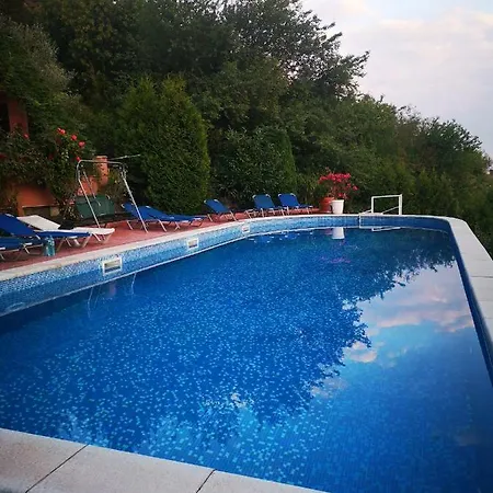 Apartamento Complex Karia Kavarna